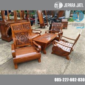 Kursi Kayu Unik Ruang Tamu,kursi kayu ruang tamu minimalis modern,kursi kayu unik simple,model kursi kayu terkini,model kursi kayu untuk ruang tamu,kursi kayu sederhana untuk ruang tamu,model kursi ruang tamu terbaru,kursi kayu panjang ruang tamu,kursi tamu jati,kursi tamu jepara,kursi tamu jati jepara