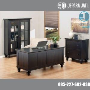 Meja Direktur Minimalis Modern,meja direktur hpl,meja direktur informa,meja direktur mewah,meja direktur modern,meja direktur jati,meja direktur l,harga meja direktur,ukuran meja direktur,meja direktur jepara,meja direktur jati jepara